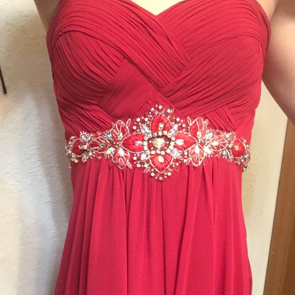 Long red prom dress